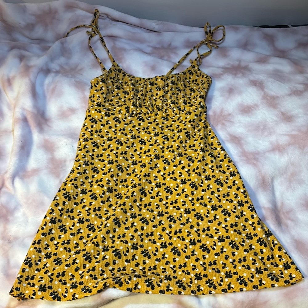 yellow mini dress size 8